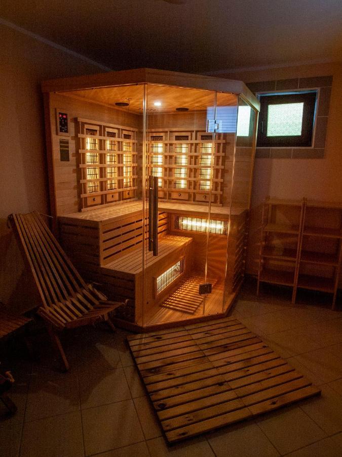 Holiday House Zarja - With Sauna And Hot Tub Bizeljsko 외부 사진