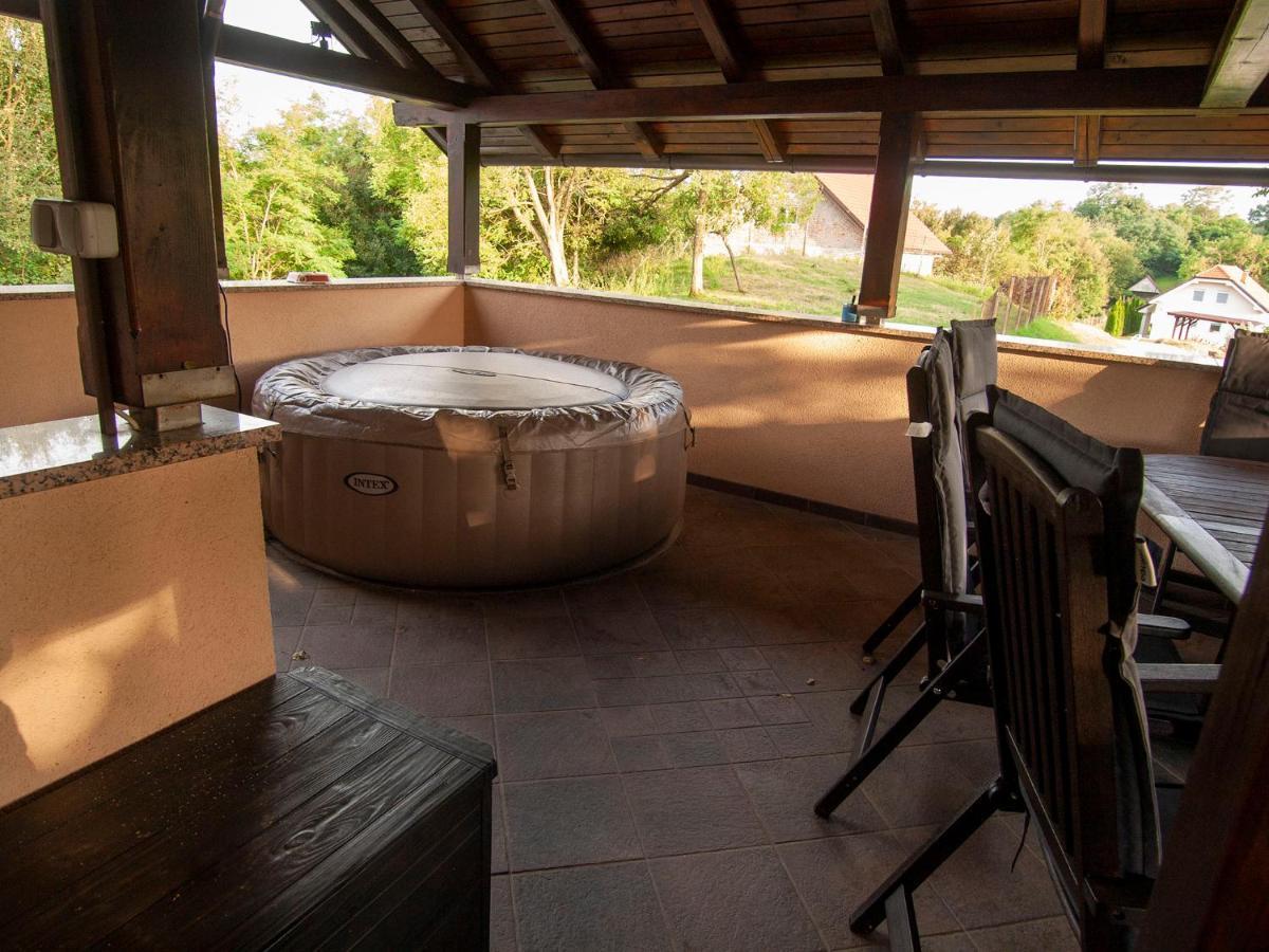 Holiday House Zarja - With Sauna And Hot Tub Bizeljsko 외부 사진